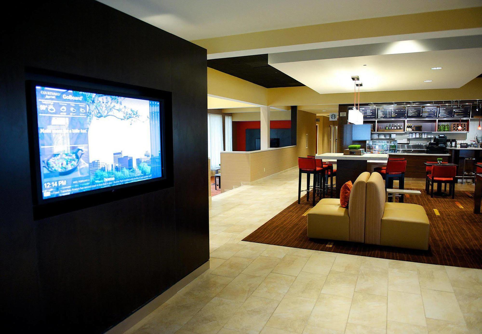 Courtyard By Marriott Dallas-Fort Worth/Bedford Exterior foto
